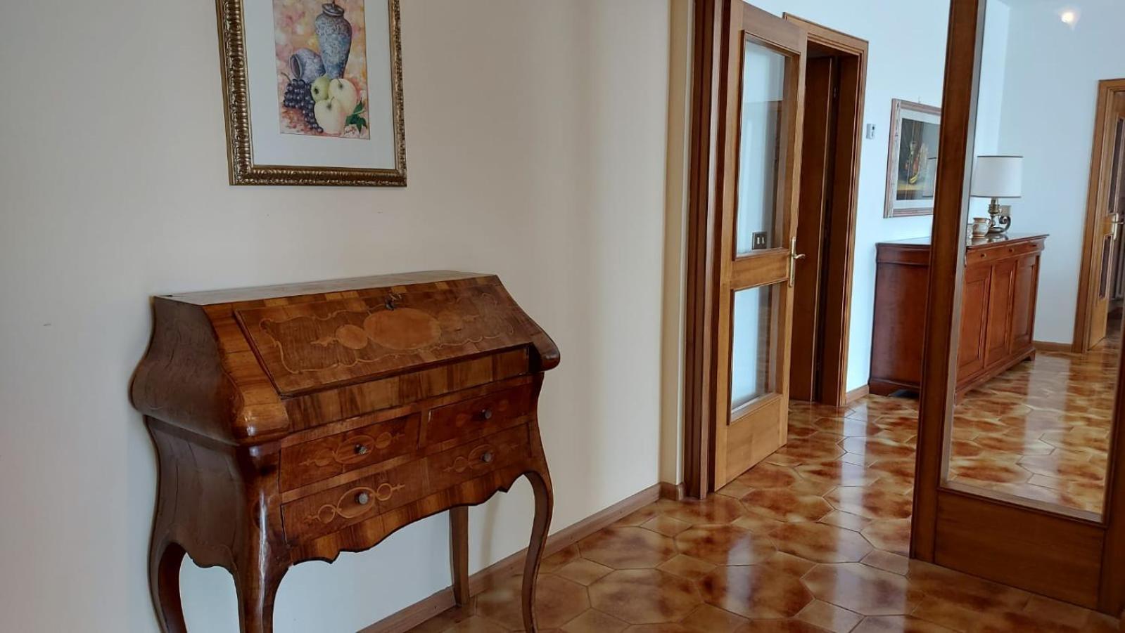 Casa Vacanze Paola Romeno المظهر الخارجي الصورة
