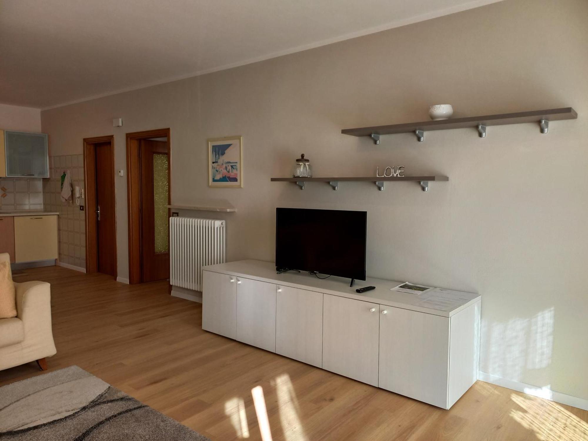 Casa Vacanze Paola Romeno المظهر الخارجي الصورة